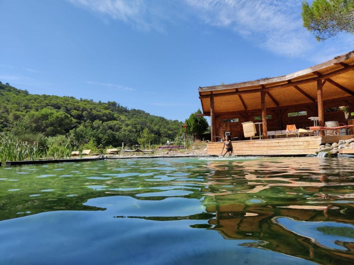 L'Etang Des Cigales Apartment Uchaux Екстериор снимка
